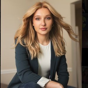 Meet your Posher, Addie